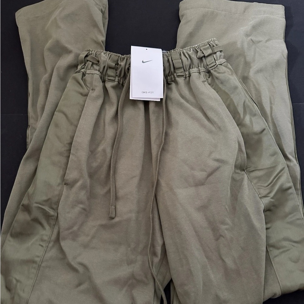 Nike Air Devin Booker Dri-Fit Tear Away Pants Olive Mens Sz XL New HJ3899-222 - Picture 2 of 6